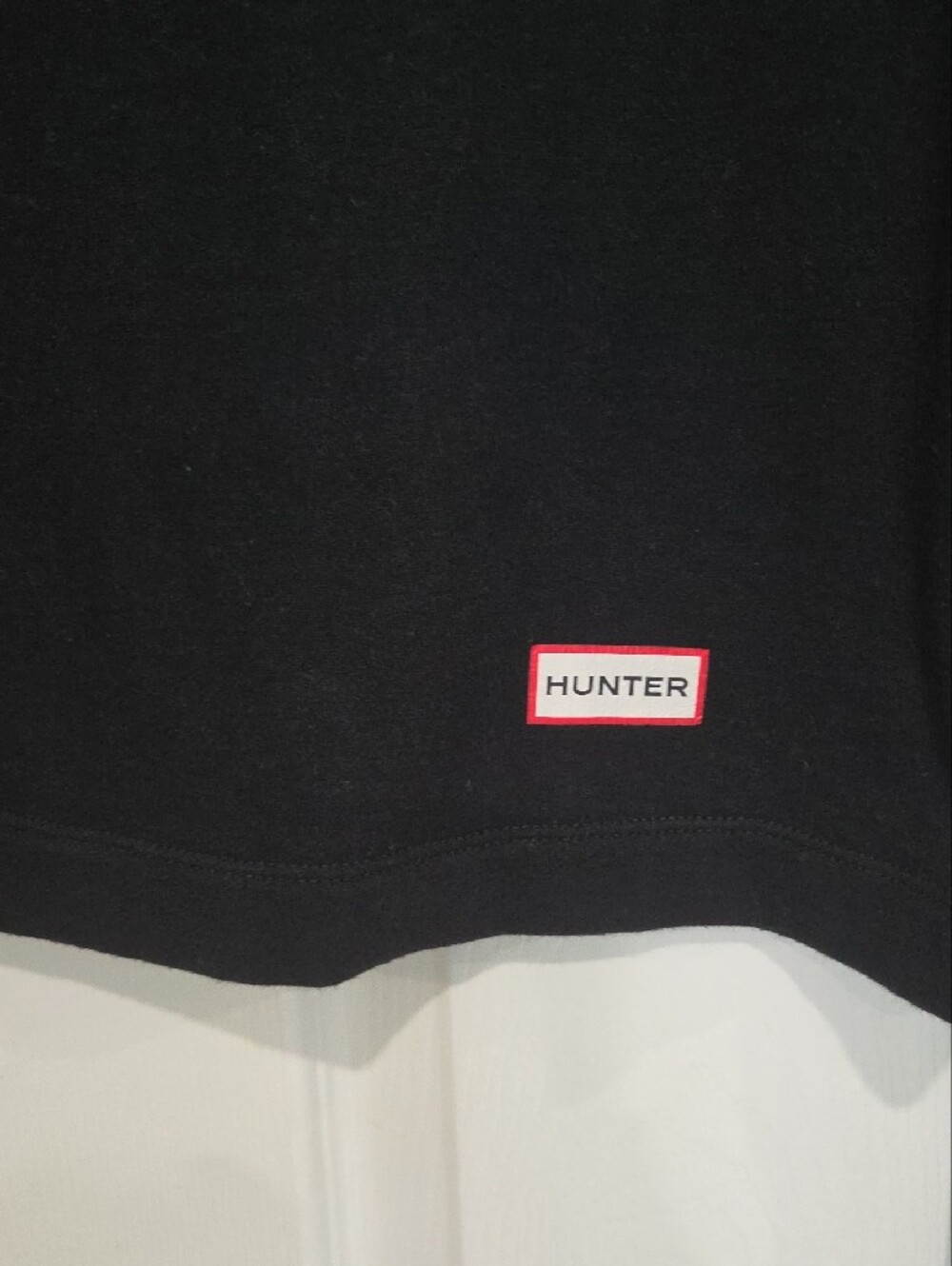 Hunter Black Sheer-Sleeve Long Sleeve Top Size M - Picture 3 of 6
